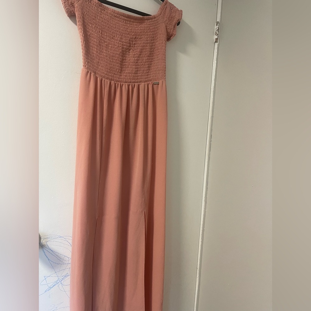 Elegant Pink Maxi Dress